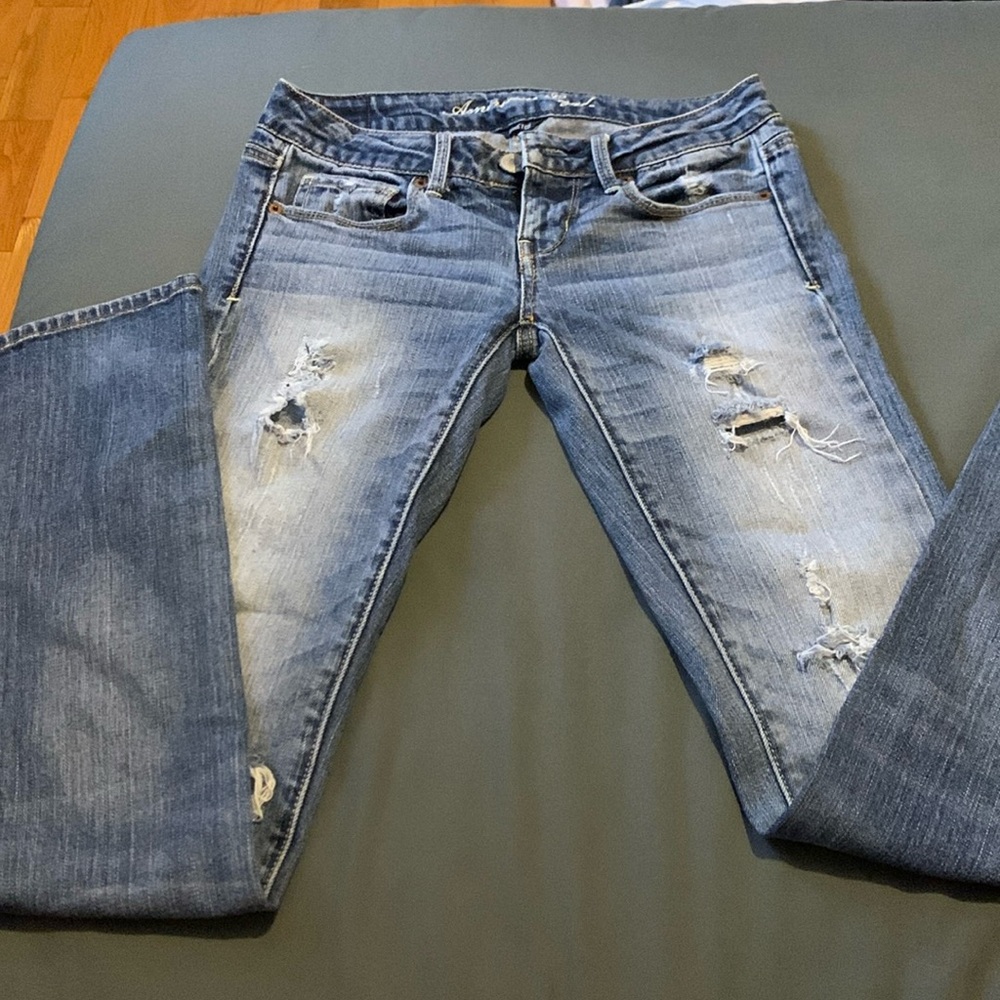 Ripped skinny jeans